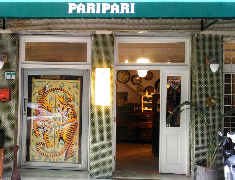 台南のカフェ「パリパリ」