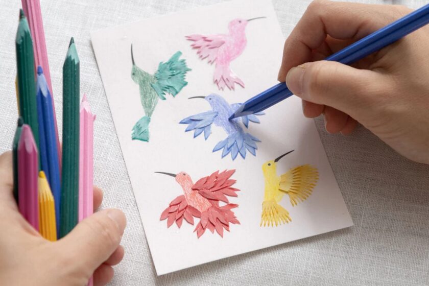 削りかすからまるで本物の花びらが？日本の草花がモチーフのデザインが愛らしい「花色鉛筆」